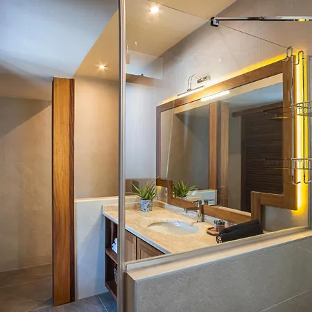 Xuma Bed & Breakfast 3*