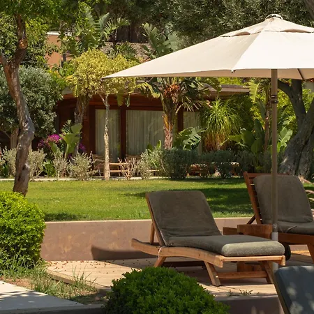 Xuma Bed and Breakfast 4*